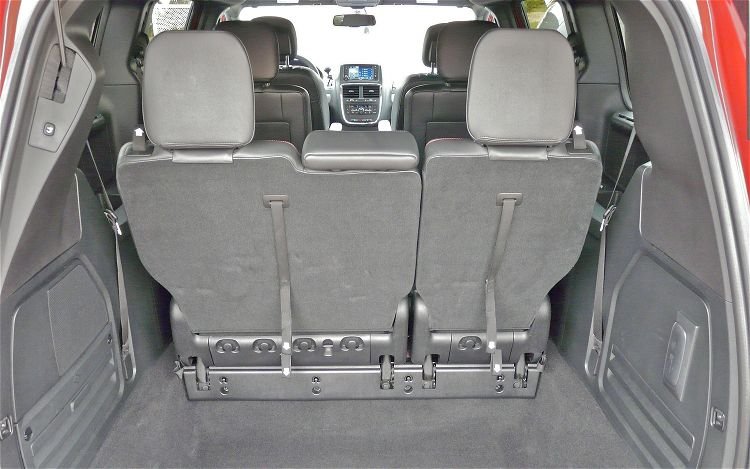 Dodge Caravan Cargo